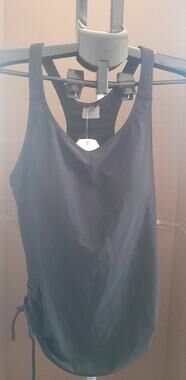 MODLI NWT BLACK SWIM TOP W/SIDE GATHERINGS SIZE M